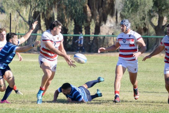 El campeón debutó ganando