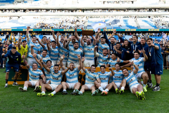 Gran y sufrida victoria de Los Pumas en Sydney