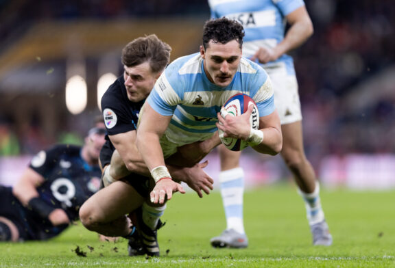 Los Pumas estuvieron cerca del triunfo ante Inglaterra